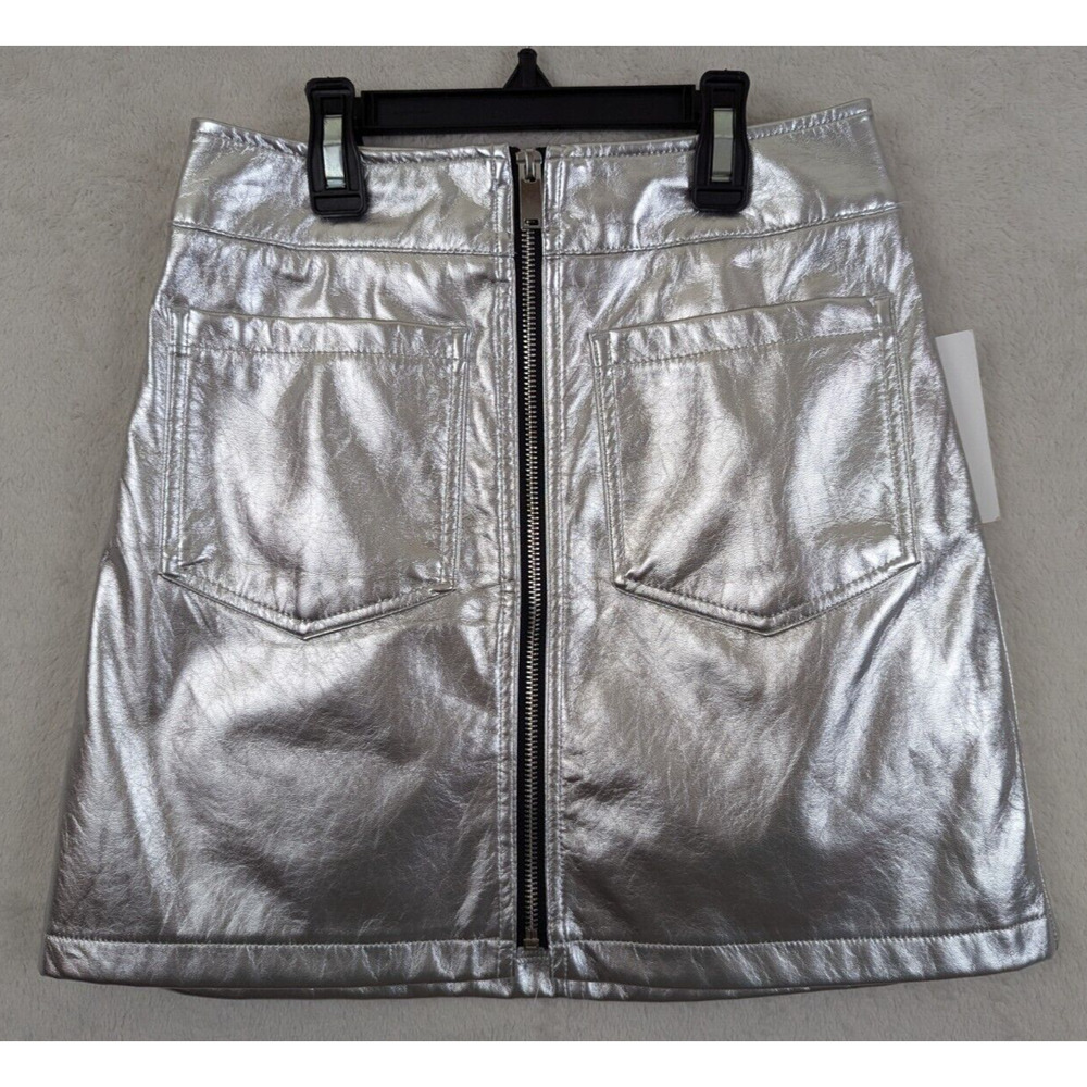 Love Life sz XS Mini Skirt metallic silver zips up the front 0214
